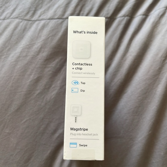 Square Reader (contactless chip and Magstripe) - Picture 3 of 3